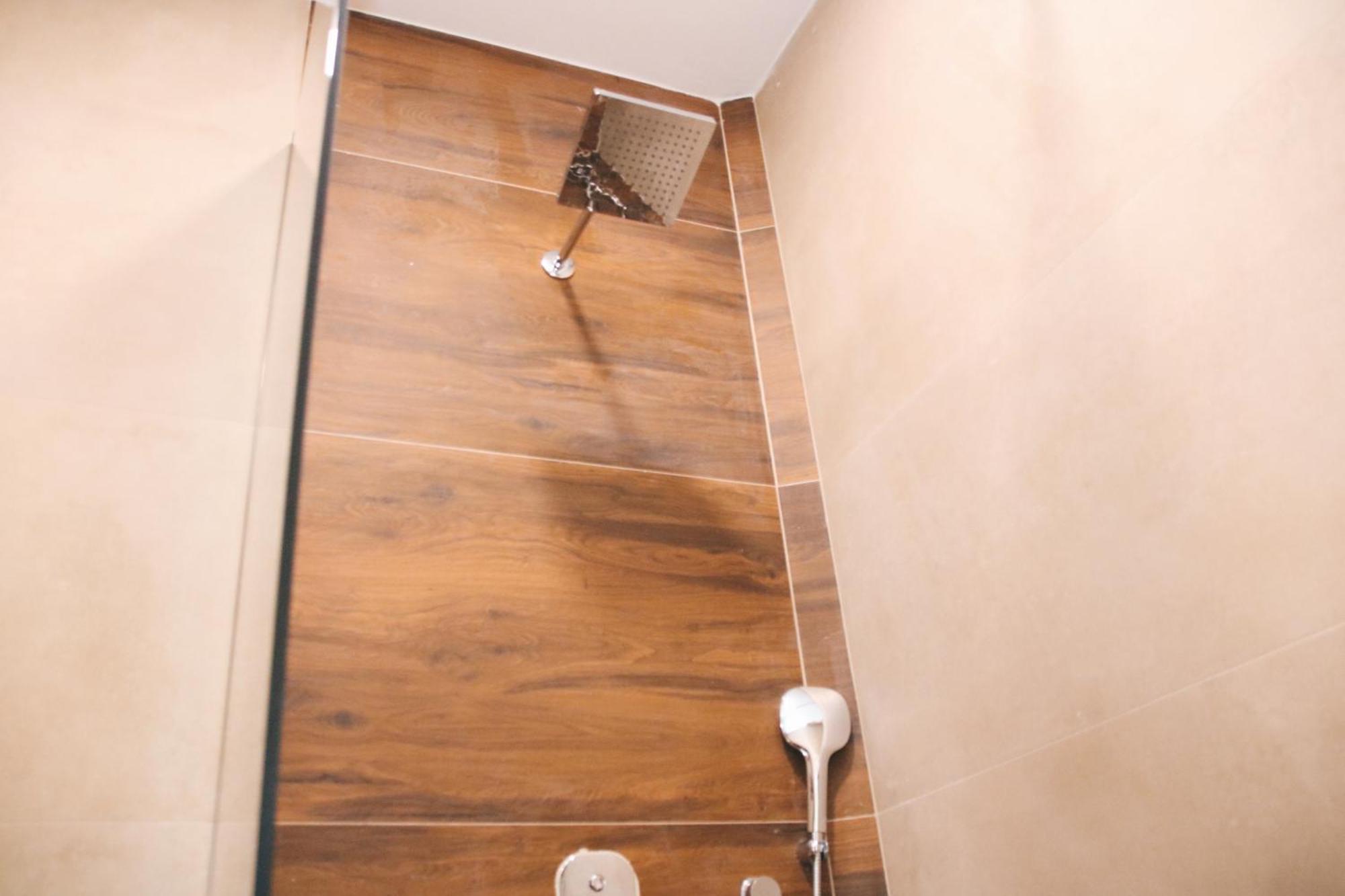 Hotel Rozafa Suhareke Zewnętrze zdjęcie
