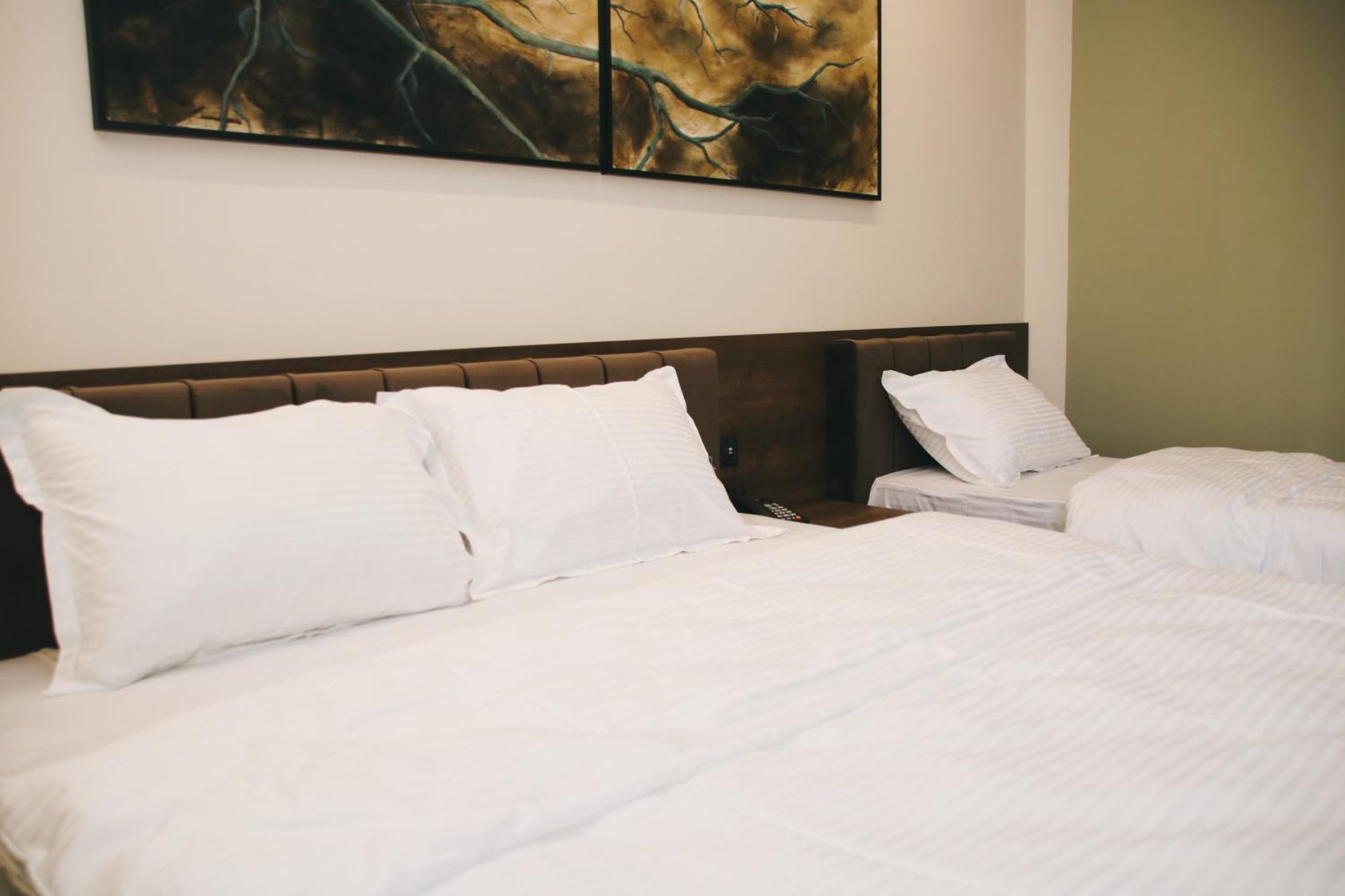 Hotel Rozafa Suhareke Zewnętrze zdjęcie